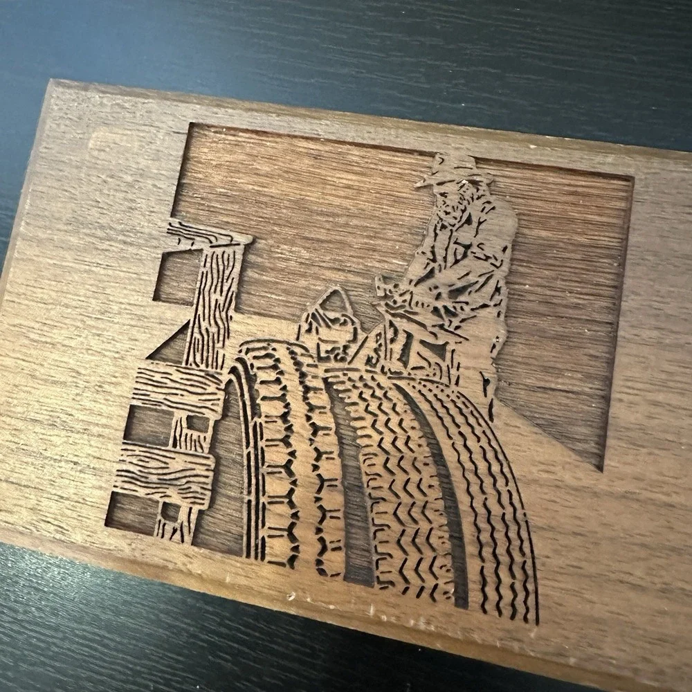 Toyo Tires Vtg LASERCRAFT Laser Engraved Desk Pen Holder Solid American Walnut